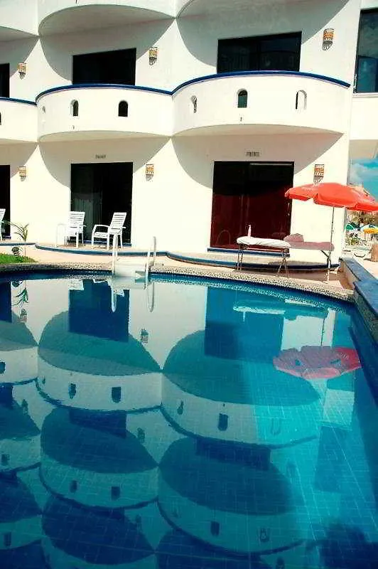 Hotel All Riviera Playa del Carmen 4*,
