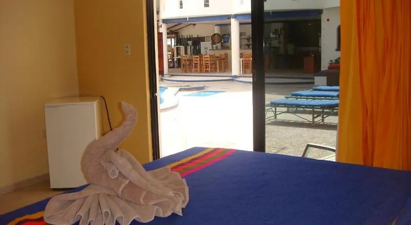 Hotel All Riviera Playa del Carmen 4*,