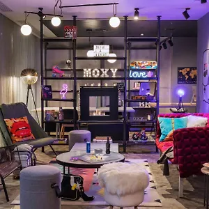 Moxy Old Town 3* Bucharest